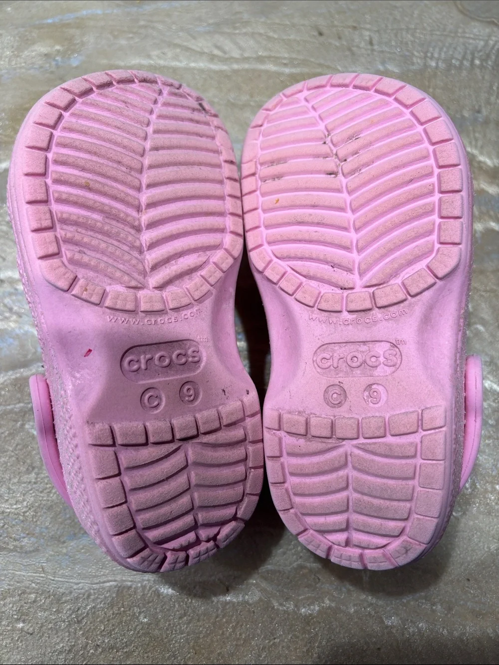 CROCS Kids Pink Clog Sandals with Daisy Charm Lightweight Size Kid C9